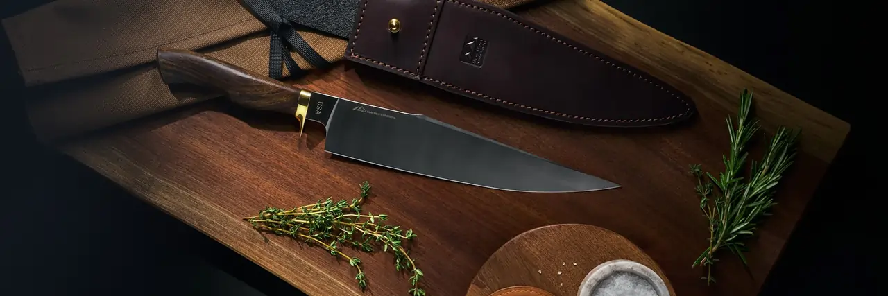 New West KnifeWorks 🇺🇸 testimonial background